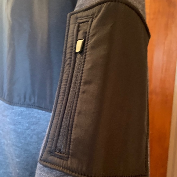 Men’s jacket - Picture 4 of 9